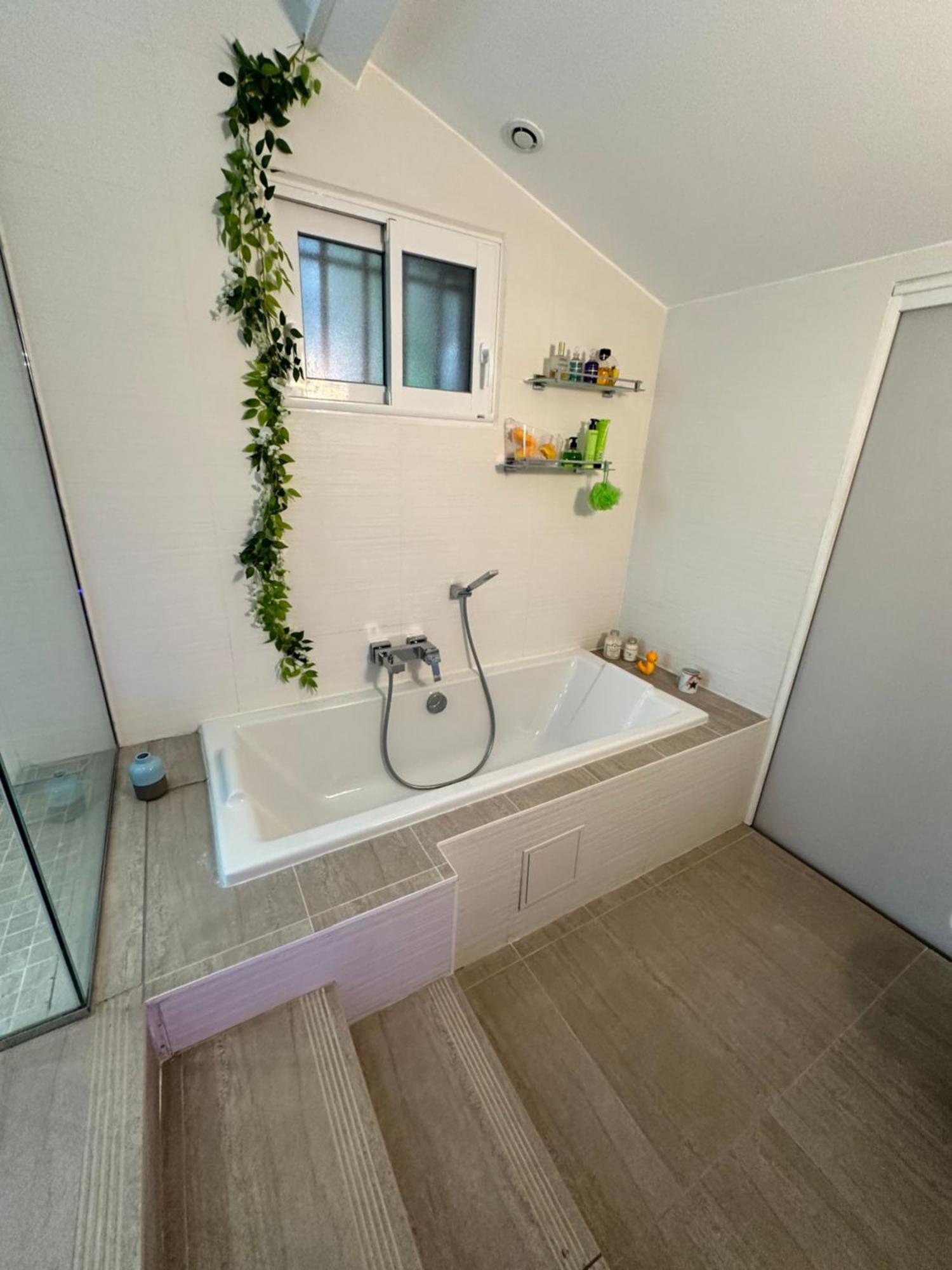 Maison En Pierre, 3 A 15 Mn Du Centre De Menton Et Des Plages Hébergement de vacances Sainte-Agnes (Alpes-Maritimes)