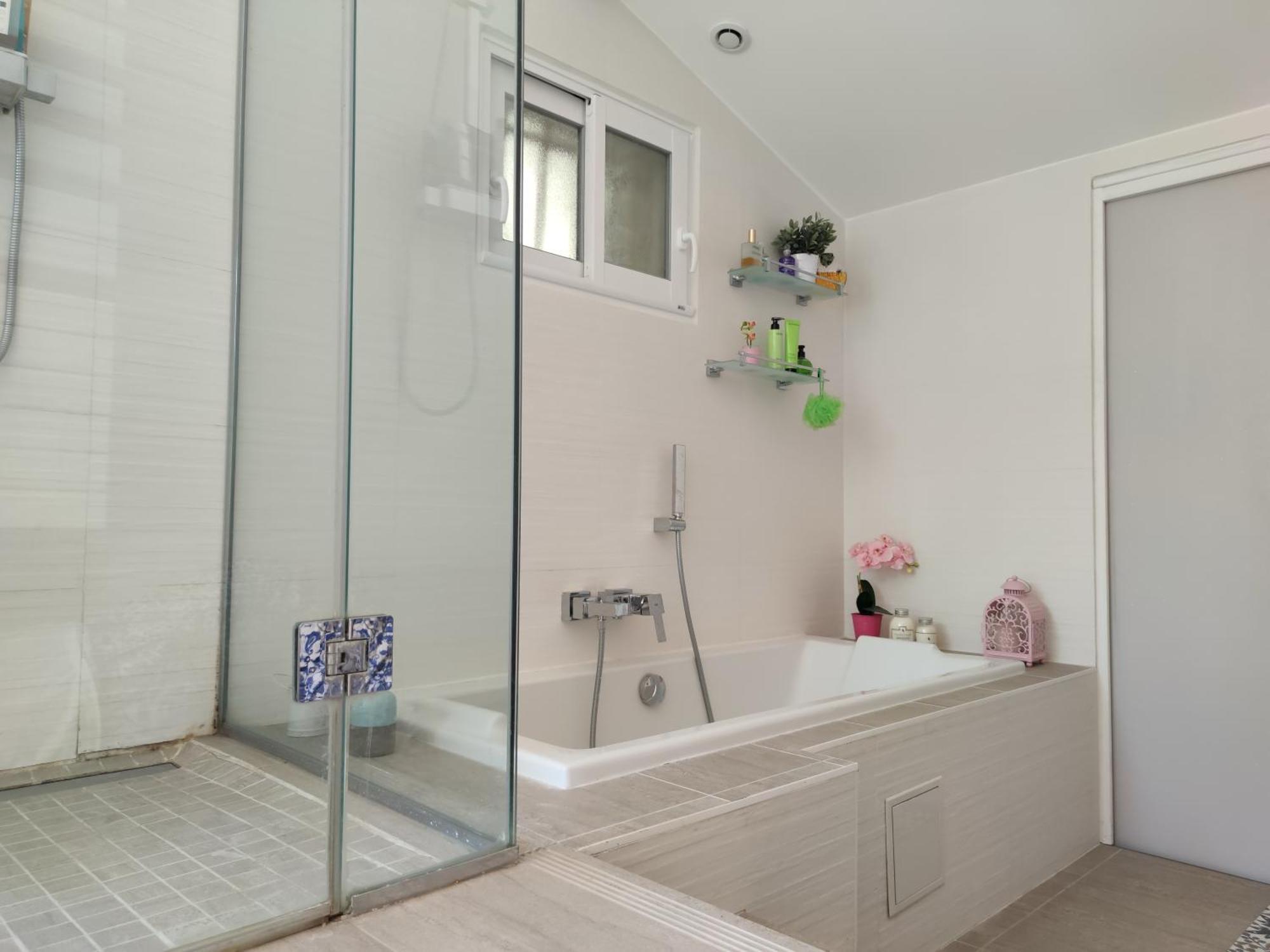 Maison En Pierre, 3 A 15 Mn Du Centre De Menton Et Des Plages